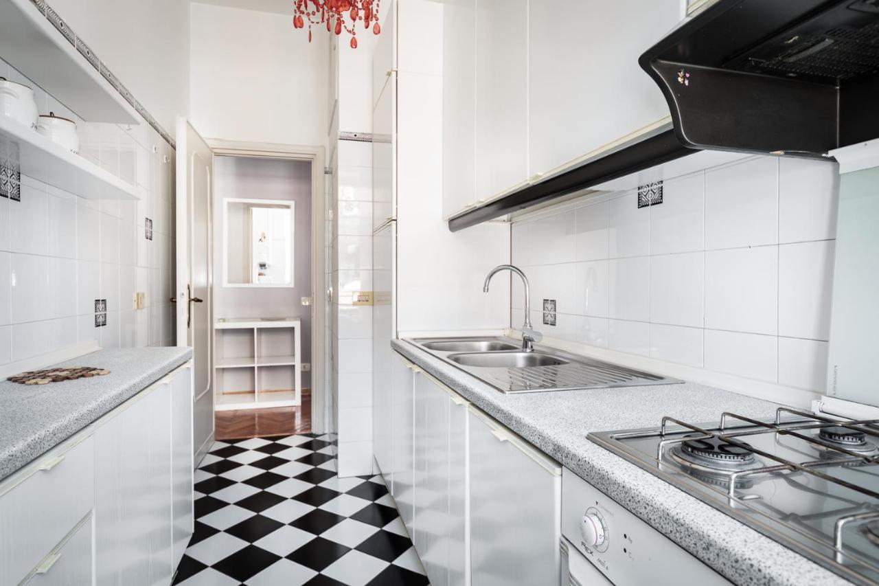 Sunny Flat Near Villa Borghese Roma Ngoại thất bức ảnh